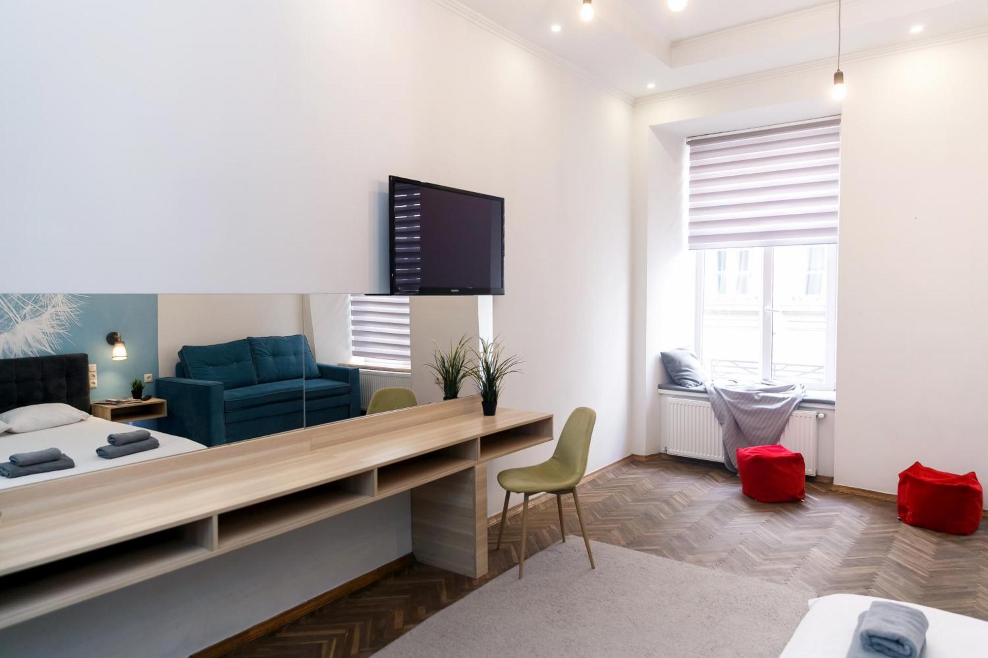 Main Square Apartment Good Stay In The City Center Lviv Exterior foto